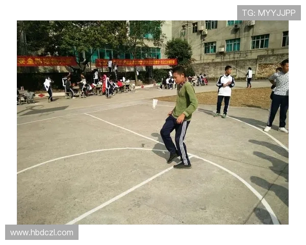 《探索体育运动的魅力与健康价值如何通过科学训练提升身体素质与竞技水平》